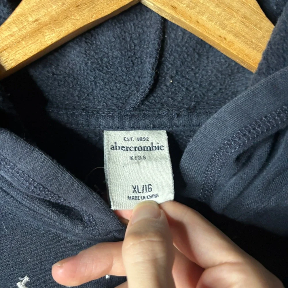 Abercrombie & Fitch measurements length